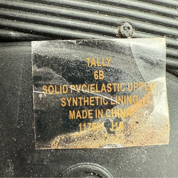 Lauren Ralph Lauren “Tally” Rain Boots Shiny Black & Red Short Women’s Size 6 - Picture 9 of 12